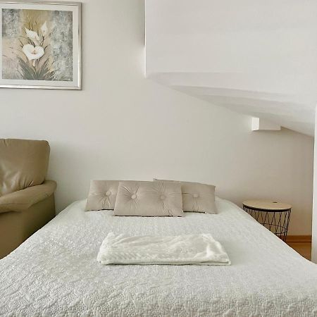 90 M2 Maisonette With Free Parking Apartman Bécs Kültér fotó